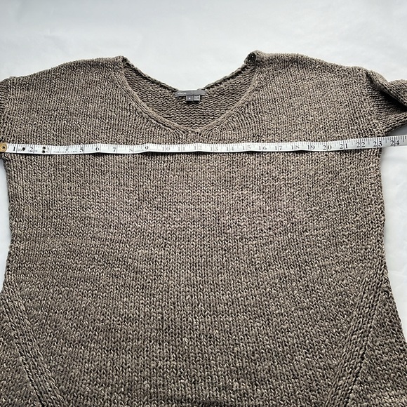 Vince Pullover V-Neck Sweater - Picture 6 of 7
